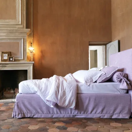 Single bed in Chloè Romantic fabric by Noctis.